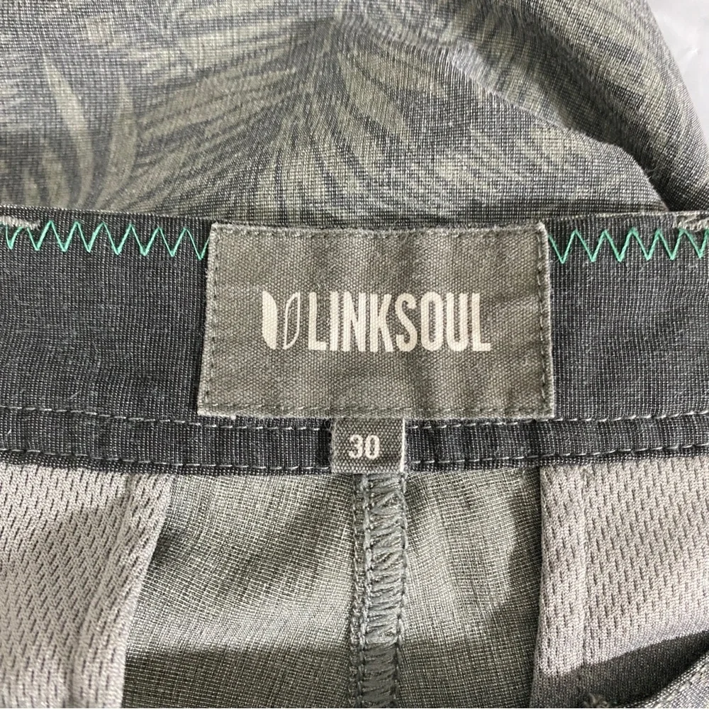 Linksoul 30 Mens Hawaiian Palm Leaf Performance Shorts Golf‎ Casual
